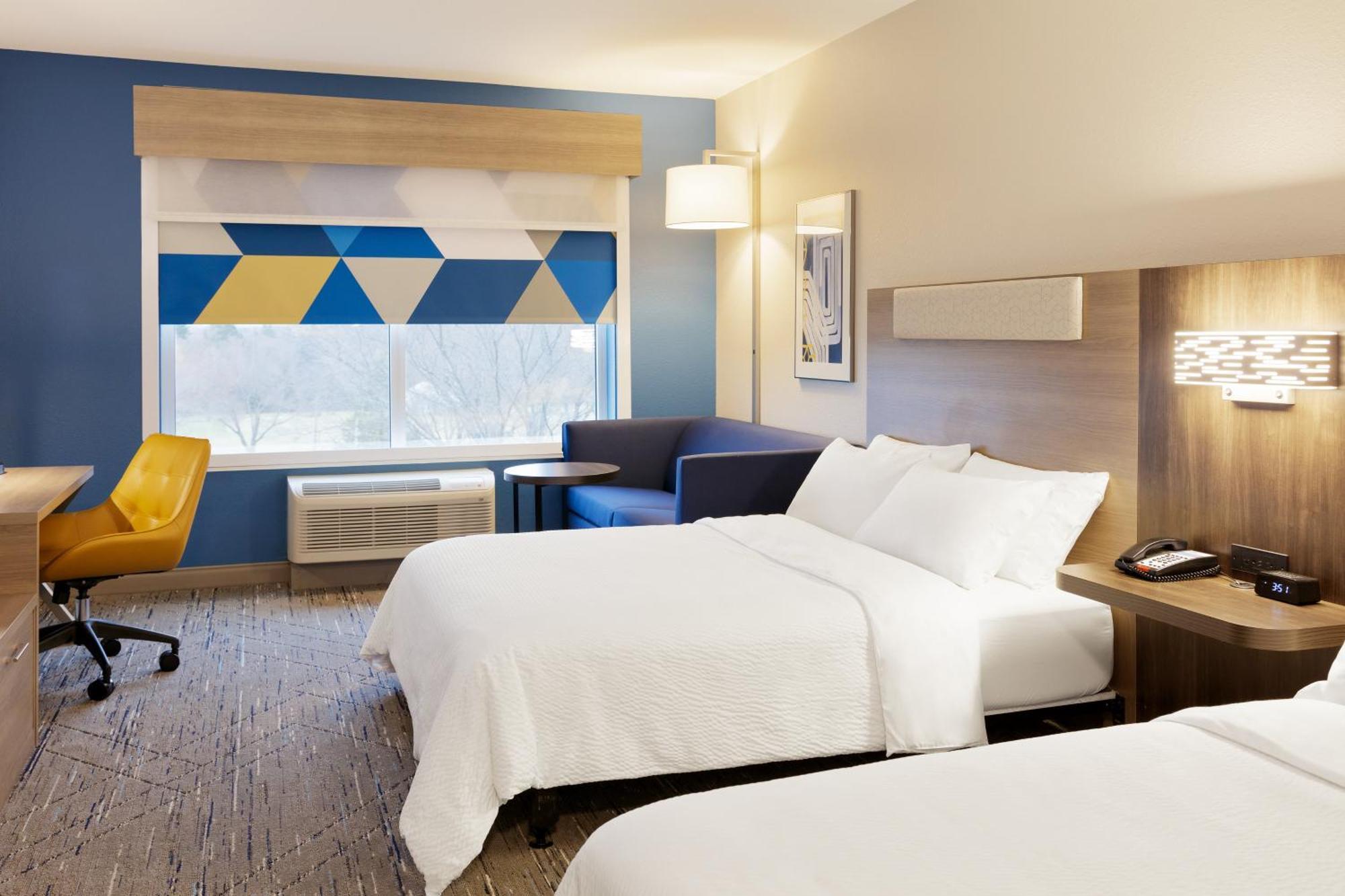 Holiday Inn Express Newton By Ihg Dış mekan fotoğraf